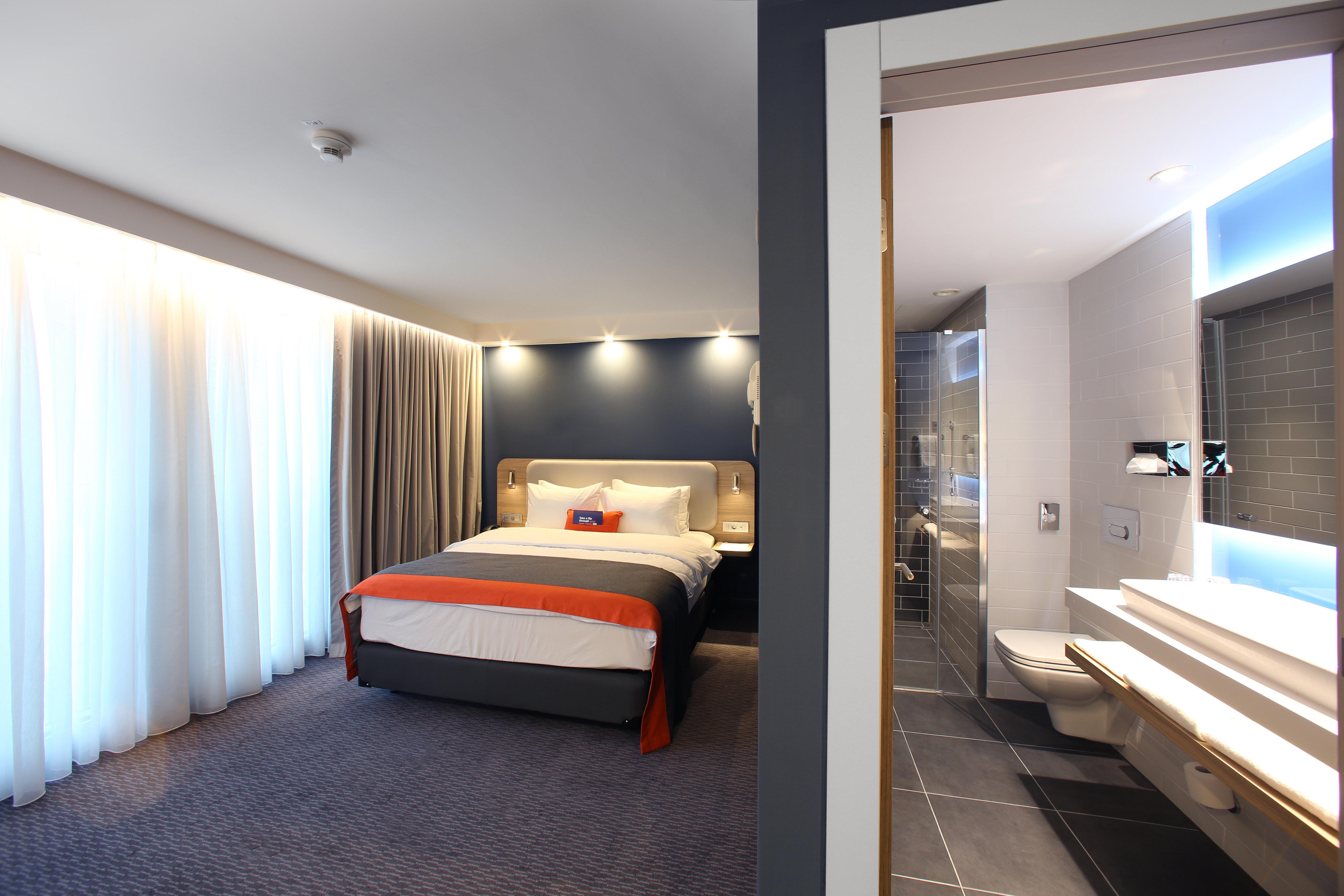 Holiday Inn Express - Ljubljana By Ihg Esterno foto