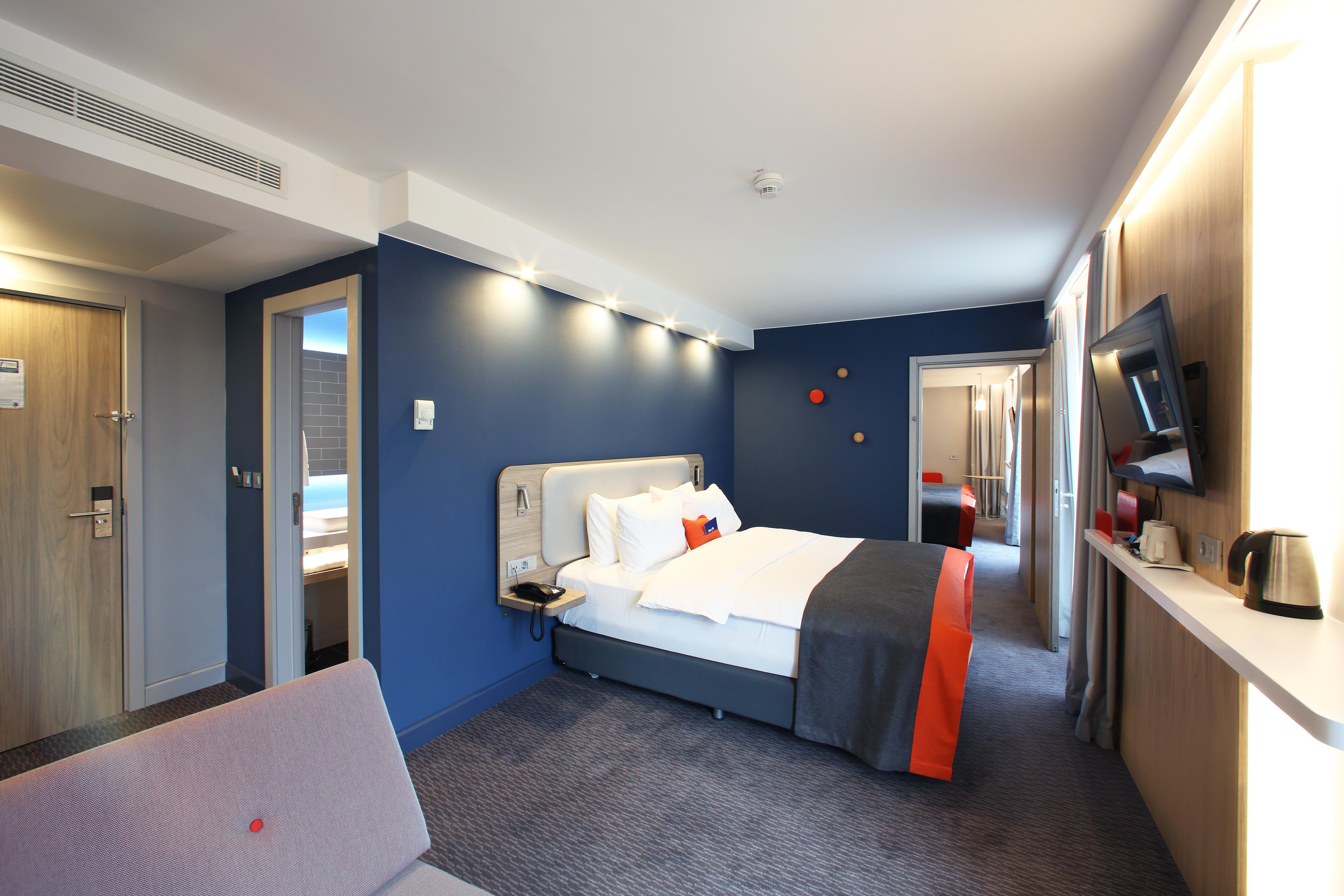 Holiday Inn Express - Ljubljana By Ihg Esterno foto